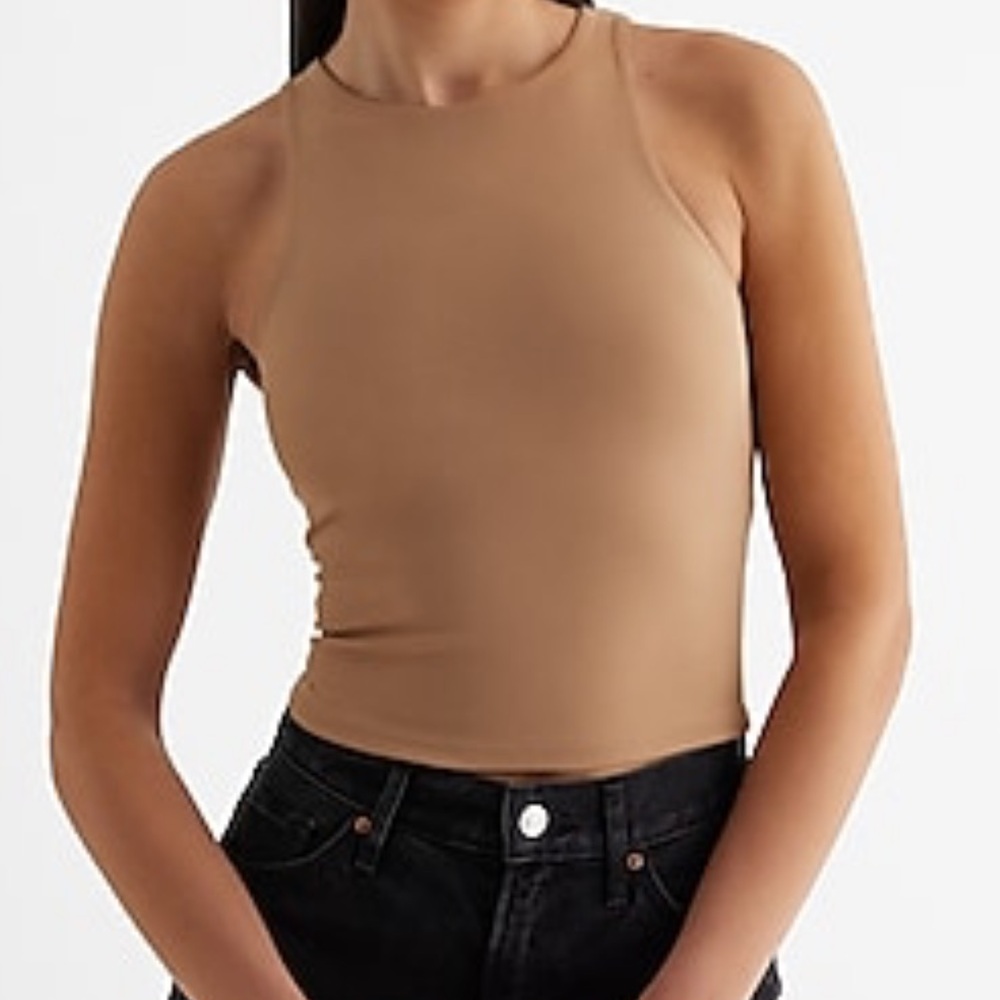 Express body contour high compression high neck cropped tank